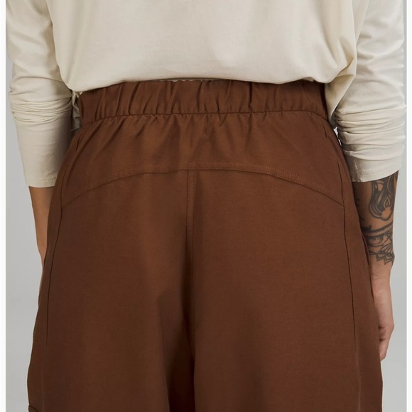 Lululemon Utilitech Cargo Pocket High-Rise Cropped Pant - Picture 3 of 9